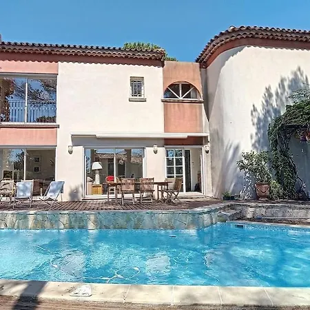 Climatisee Avec Piscine Privee Saint-Raphael (Var)