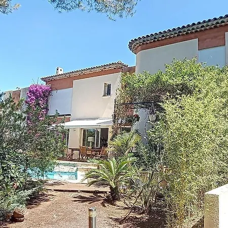 Climatisee Avec Piscine Privee Villa Saint-Raphael (Var)